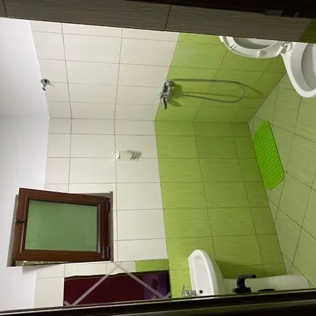 Otel Kompleksi Laurels Fier