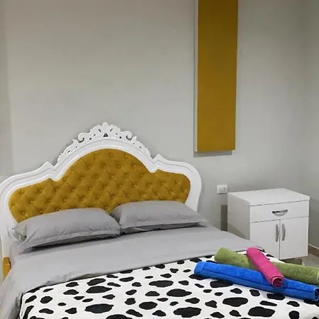 Kompleksi Laurels Otel